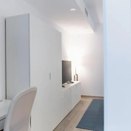 Likehomeapartments Deluxe Complex Center Apartment *