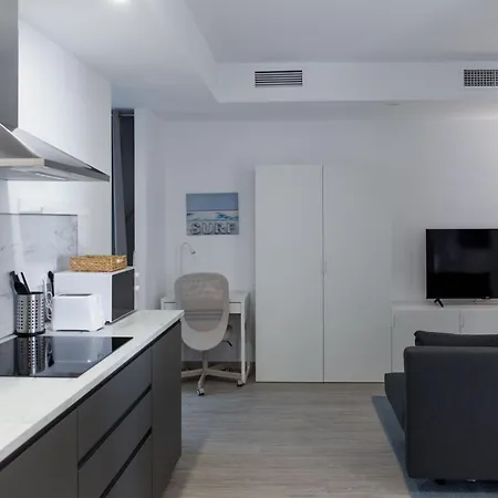 Likehomeapartments Deluxe Complex Center